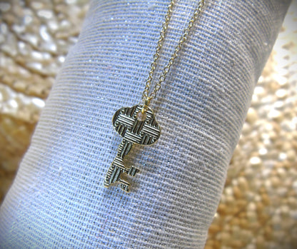 Collier Clé Mystique :