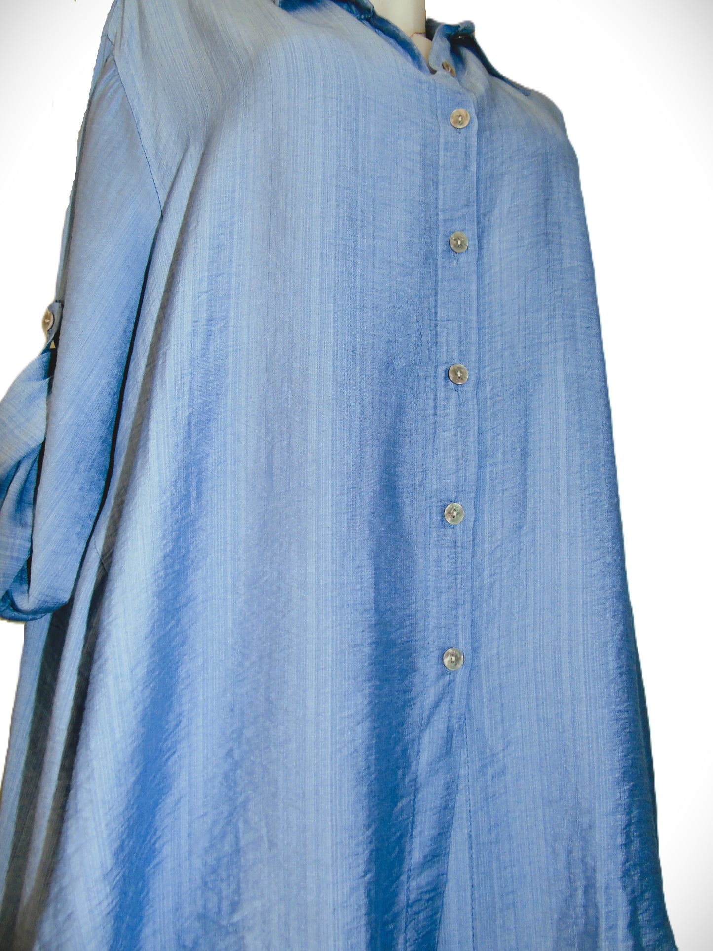 Chemise Bleu Jeans Épurée