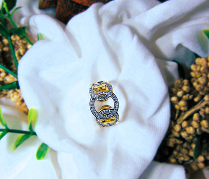 Bague Élégance Entrelacée